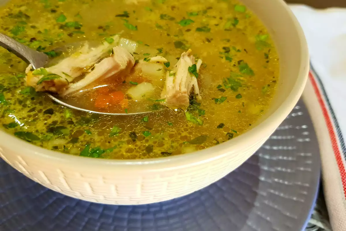 Sopa De Pechuga De Pollo Con Cilantro Recetas Bonapeti Net