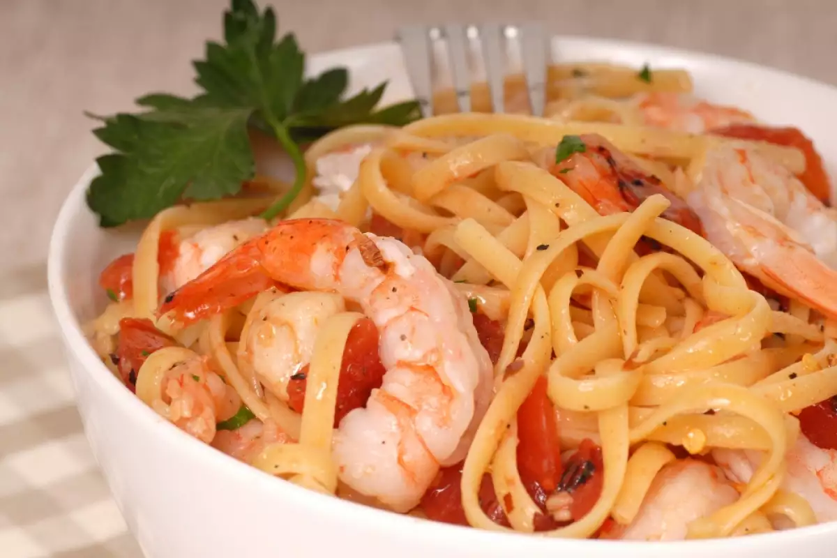 Pasta con mariscos - Receta 