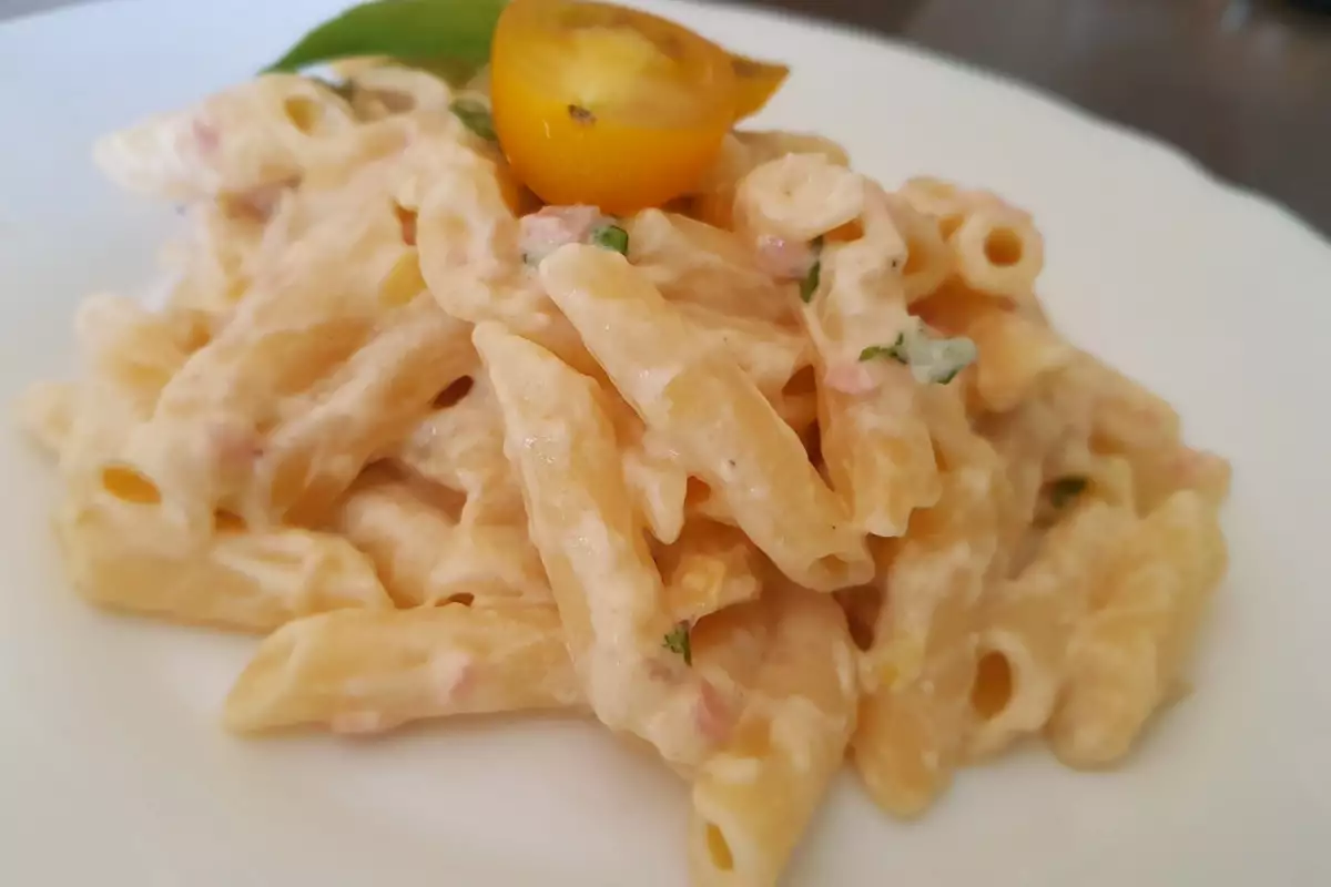 Penne a la formaggi (pasta con quesos) - Receta 