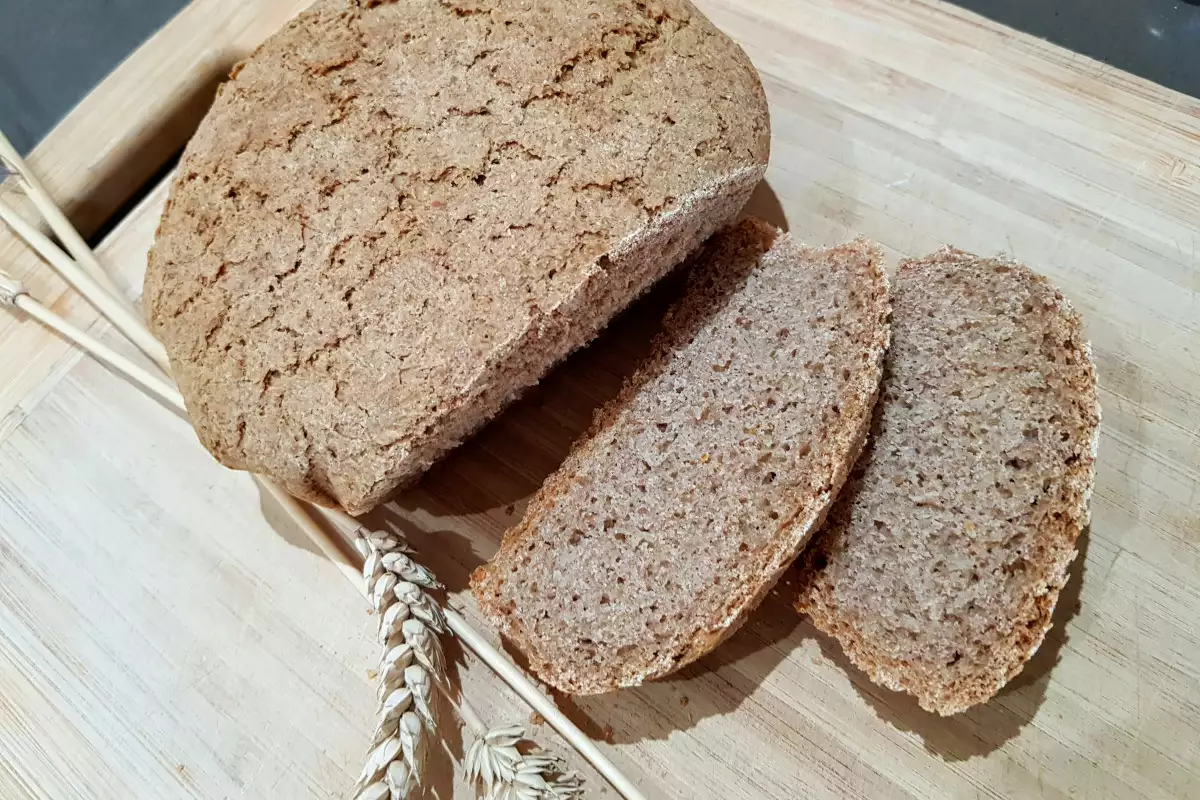 Pan de centeno con levadura fresca - Receta 