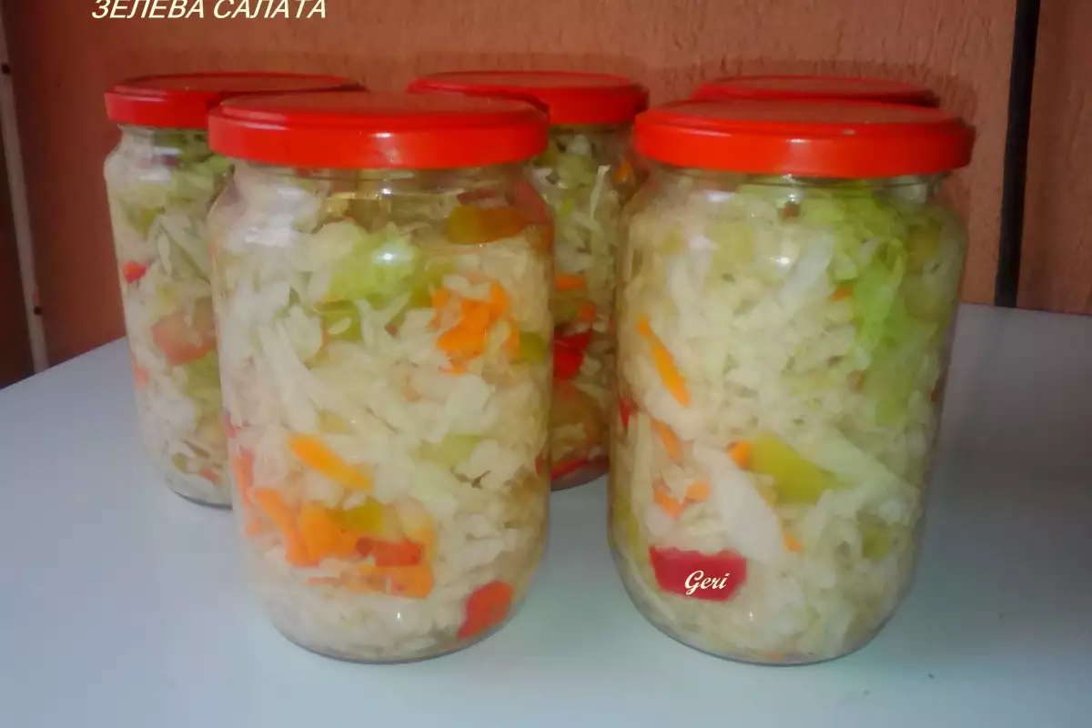 Ensalada de repollo en conserva - Receta 