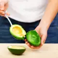 ¿Cómo cortar el aguacate?