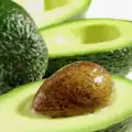 ¿Cómo mantener frescos los aguacates?