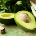 ¿Cómo pelar un aguacate?