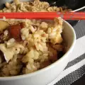 Pollo al estilo chino con arroz y setas shiitake