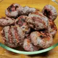 Albóndigas de carne a la parrilla