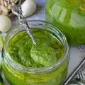 ¿De qué está hecho el pesto?