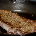 ¿Cómo sellar los filetes y bistecs de carne?