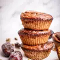 Muffins de calabaza con dátiles y chocolate