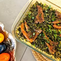 Chuletas de cordero con arroz y espinacas