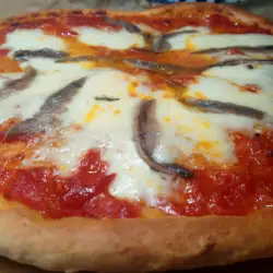Pizza Margarita con anchoas