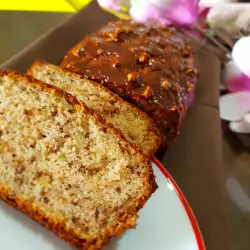 Bizcocho de plátano con nueces y chocolate