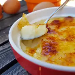 Crème Brûlée con vainilla y huevos enteros
