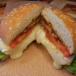 Hamburguesa vegetariana con Camembert