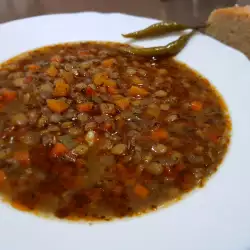Deliciosa sopa de lentejas y calabaza