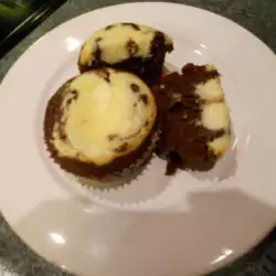 Muffins de cacao con queso crema
