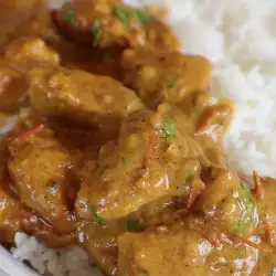 Pollo al curry con pechuga