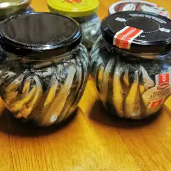 Boquerones marinados en tarros