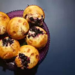 Muffins de vainilla con mermelada