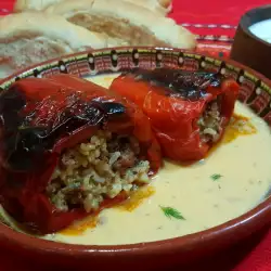 Patatas con arroz y pimientos