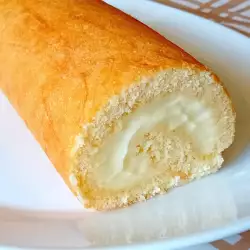 Brazo de gitano relleno de crema casera