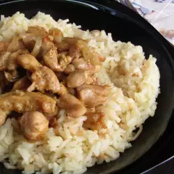 Pollo con fideos y arroz al estilo árabe