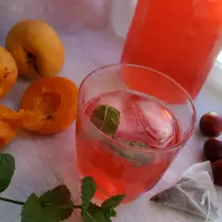 Bebidas de verano con albaricoques