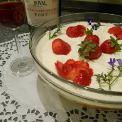 Trifle de fresa con toffie