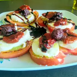 Ensalada de tomate con aceite de oliva