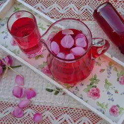 Jarabe de rosas (receta auténtica)