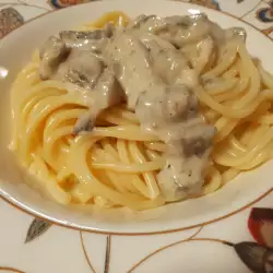Espaguetis con vino blanco sin carne