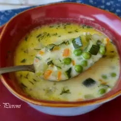 Sopa de calabacín, guisantes y queso