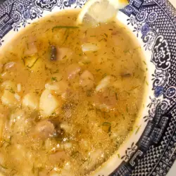 Sopa con patatas sin carne