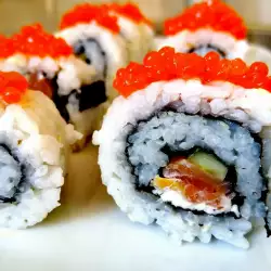 Sushi con huevas