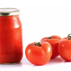 Tomate con puré de tomate