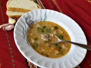 Sopa de cordero clásica