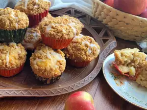 Muffins de manzana con cobertura crujiente