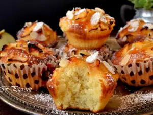 Muffins de manzana con requesón y almendras