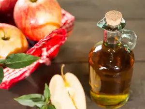 ¿Qué contiene el vinagre de manzana?