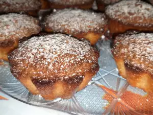 Muffins con harina de almendras y chocolate negro