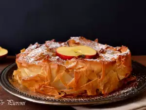 Strudel Banitsa de Manzana, Nueces y Pasas