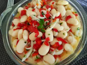 Ensalada de alubias blancas con menta