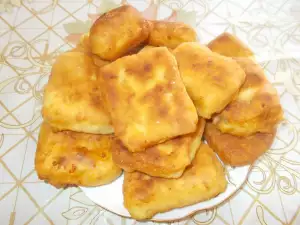 Bollos fritos con queso (receta de la abuela)