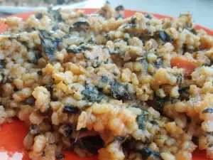 Bulgur con espinacas y zanahorias