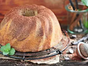 Trucos culinarios para preparar un bizcocho delicioso y esponjoso