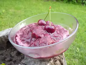 Sorbete de cerezas con vino blanco