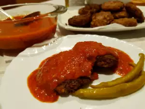 Albóndigas en salsa picante