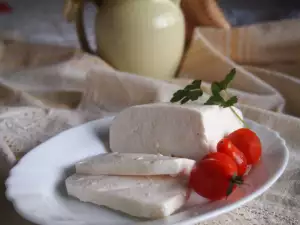 Queso de cabra casero (en salmuera)