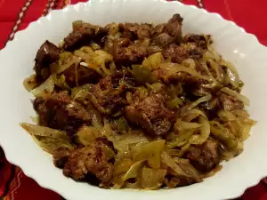 Hígados fritos encebollados