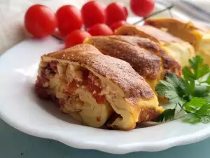 Rollitos de tortilla con queso y pimientos